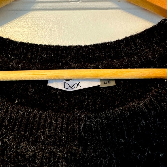 Cardigan comfy sweater, exposed shoulders - Picture 2 of 3